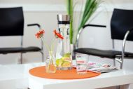 08-rundgang-praxis-dr-wolfrom-wartezimmer-detail.jpg